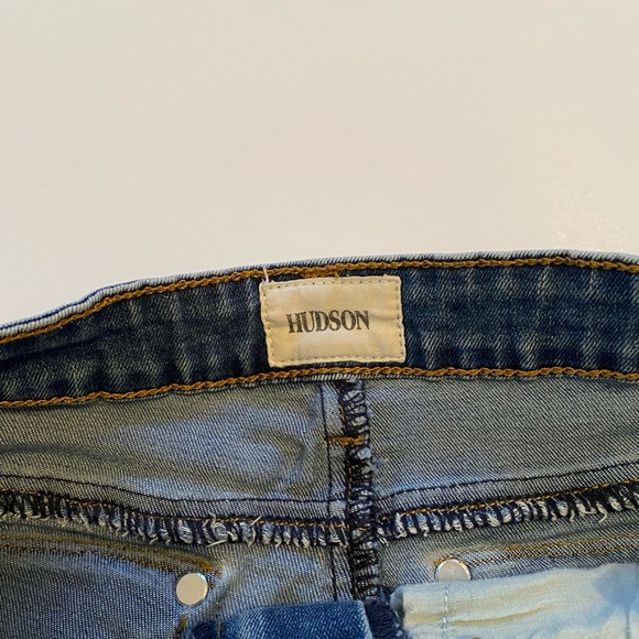 Girls Hudson Jean shorts! - Picture 3 of 4